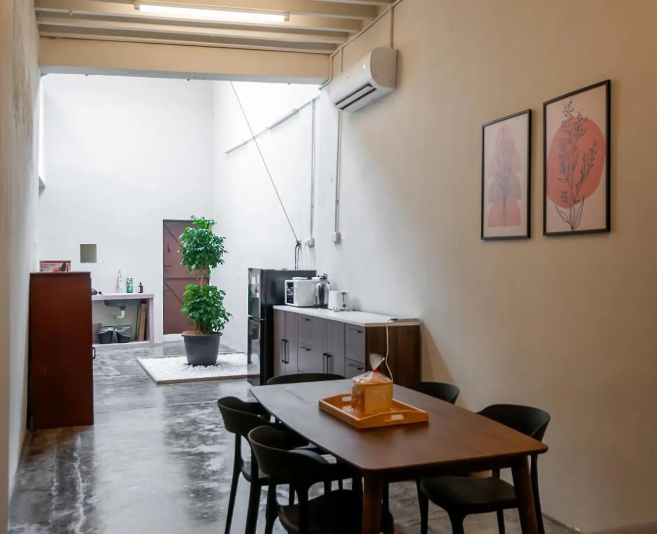 Hostel Aayu Beach St George Town Penang Malaysia